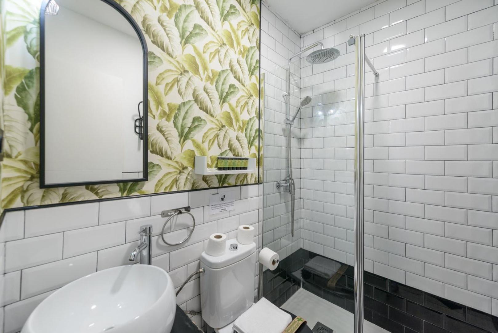 Guestready - Serene Madrid Escape Buitenkant foto